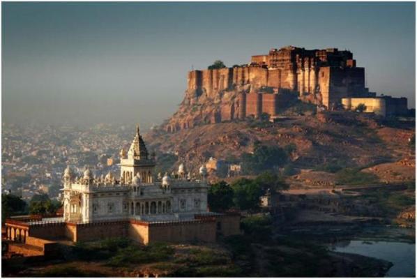 Mehrangarh Fort: Majestic fortress in Jodhpur, India. Perched on a hill, it offers breathtaking views of the city.