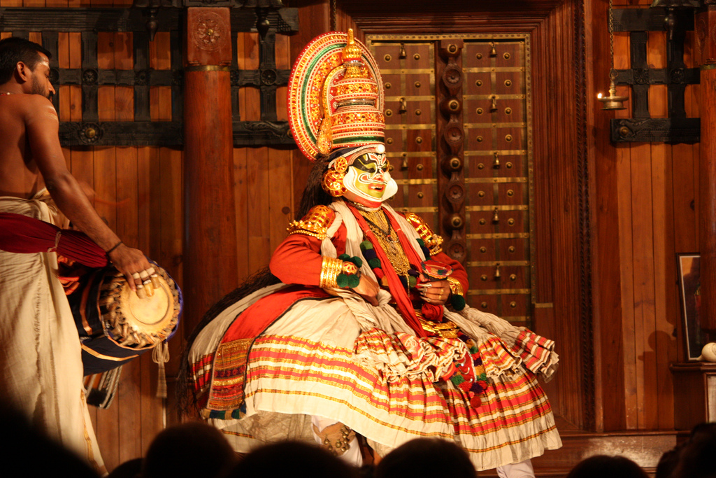 Kochi, Kathakali performance